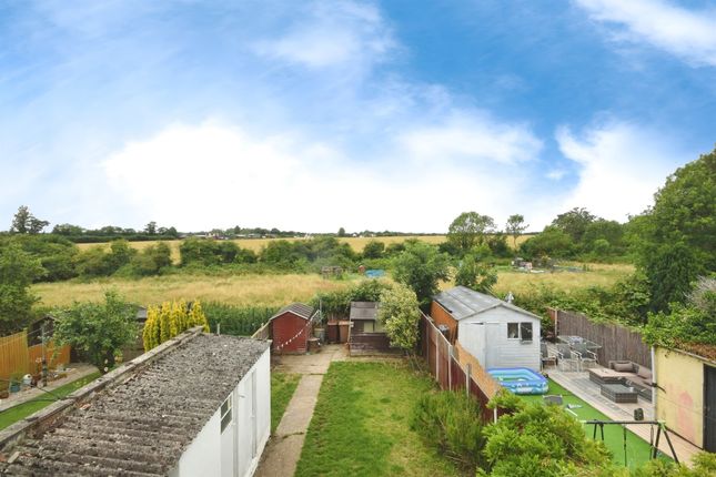 Thumbnail Terraced house for sale in Avon Road, Chelmsford