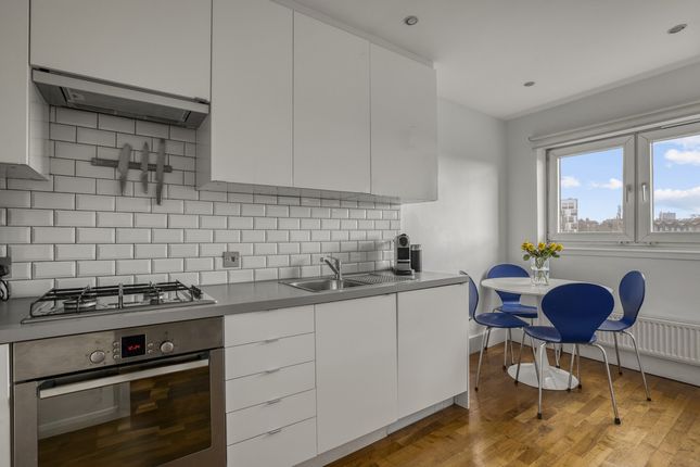 Flat Flat 33, Stelfox, Penton Rise, London photo 4