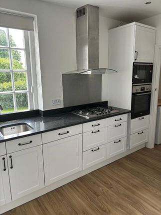 34, Gurney Drive, London photo 3