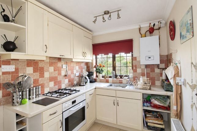 97, Whitworth Way, Bedford photo 4