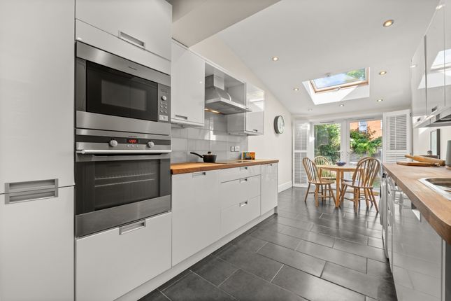20, De Montfort Road, Reading photo 5