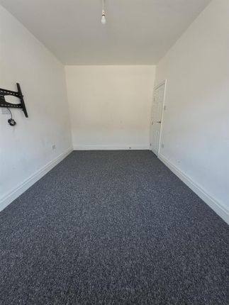 46, Beech Street, Bolton photo 5