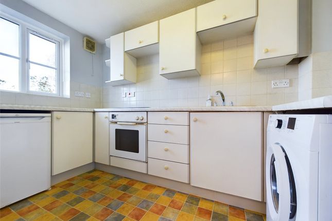 Flat for sale in Coppice Gate, Cheltenham, Gloucestershire