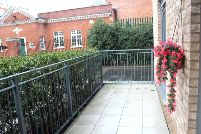 Fairbank House, London photo 4