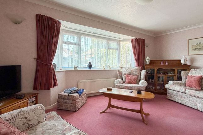 75 Malwood Road West, Southampton photo 4
