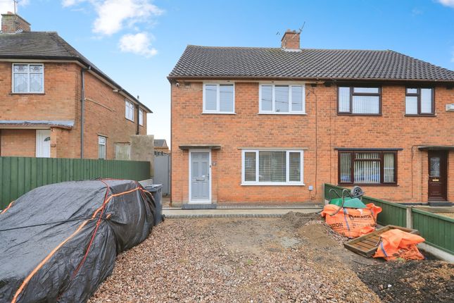 8, Galbraith Close, Bilston photo 2