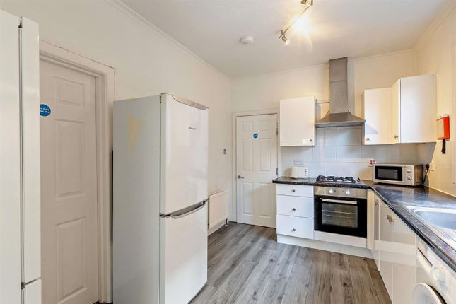 2A, Maple Road, Bournemouth photo 3