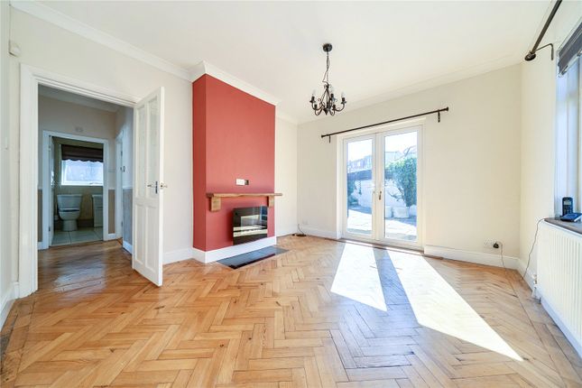 17, Brentlands Drive, Dartford photo 2