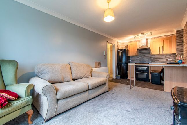 Flat 7, Fairlight Plymouth Road, Liskeard photo 2