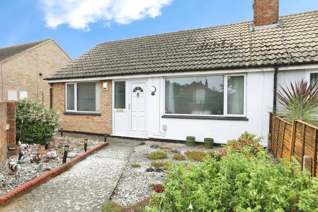 2-bed bungalow on 93, Kent Avenue, Sheerness, £260,000