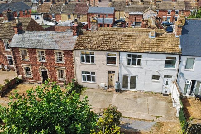 2-bed house on 6b, Pleasant Row, Woodford, £160,000