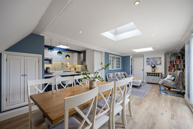 Thumbnail Flat for sale in Canfield Gardens, South Hampstead, London