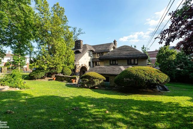 Property for sale in 8200 Narrows Avenue In Bay Ridge, Bay Ridge, New York, United States Of America