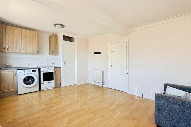 Flat 10, Bayview Court 8-12,, Nyewood Lane, West Sussex photo 2