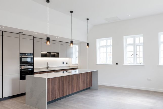 4 - The Blenheim, Enfield, En4 0Fd, Enfield photo 2
