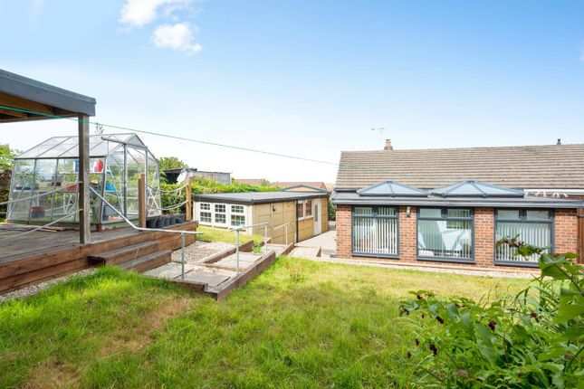 33, Thornham Crescent, Nottingham photo 3