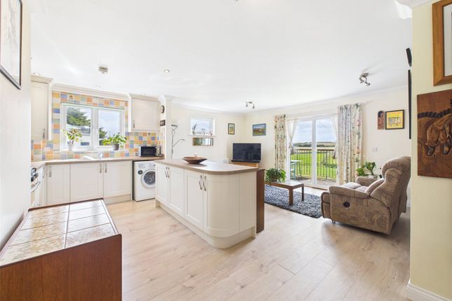 8 Piran Heights,, Upton, Cornwall photo 3
