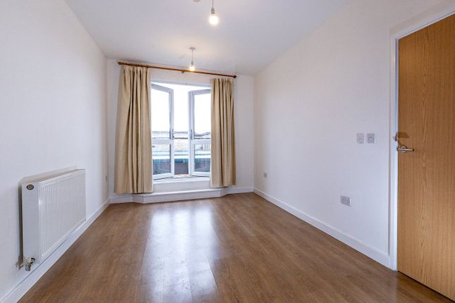 Flat 10, Sandford Court, 6, Headley Road, Reading photo 2