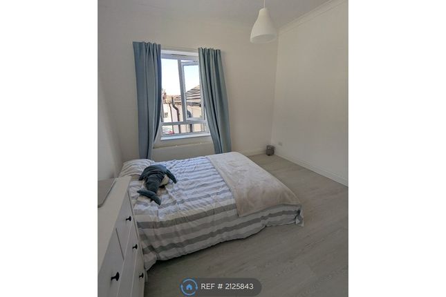 Flat, The Avenue, Southampton photo 4