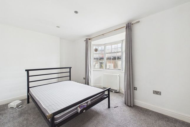 Flat 2, 17 Little Preston Street, Brighton photo 4