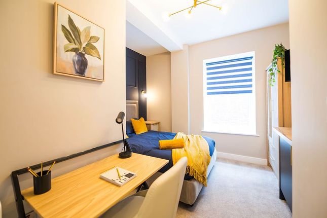 Room 13, 86 Wrigley Head, Manchester photo 5