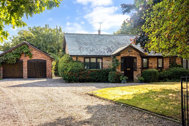 Oak Cottage,, Hoofield Lane, Chester photo 3