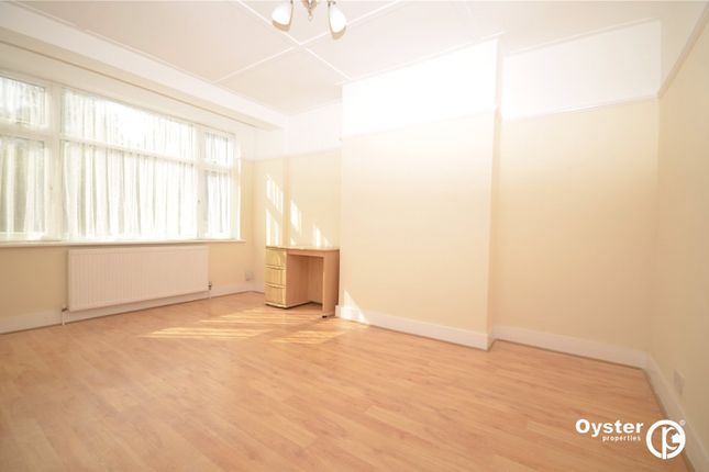 Thumbnail Terraced house to rent in Temple Terrace, Vincent Road, London