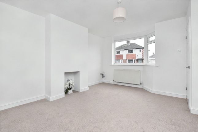 15, Hill Court Avenue, West Yorkshire photo 2