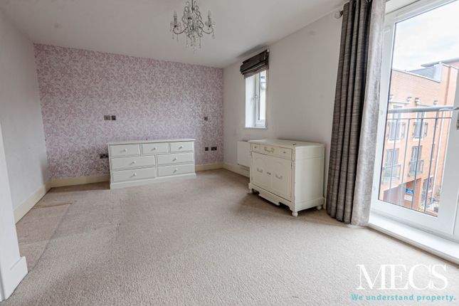 Town house to rent in Greenfield Road, Harborne, Birmingham