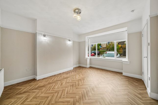 43, Randolph Drive, Glasgow photo 2