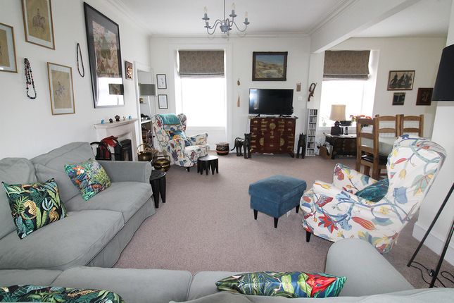 32, Seafield Street, Cullen photo 4