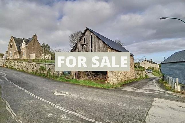 Thumbnail Barn conversion for sale in Le Teilleul, Basse-Normandie, 50640, France