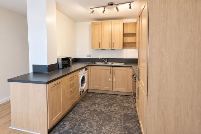 213 Aspect West Yorkshire, Leeds photo 3