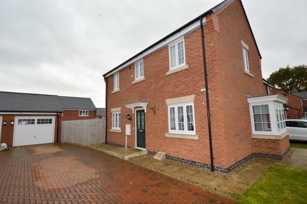 Thumbnail Detached house for sale in Simpson Road, Leicester