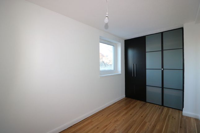 Flat 1/2, 157 Denmilne Street, Glasgow photo 5