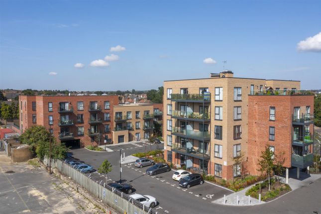 Flat for sale in Prospect Place, Fairfax Drive, Westcliff-On-Sea