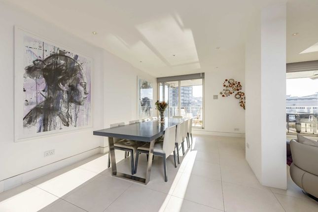 Flat for sale in King's Quay, Chelsea Harbour, London