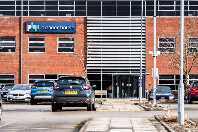 Office to let in Pioneer House, North Road, Junction 7, M53, Ellesmere Port