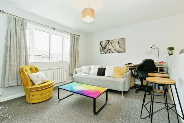 Flat for sale in Churchill Road, Dover, Kent
