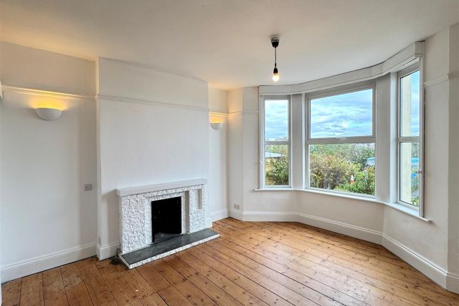 Carclew Avenue, Newquay photo 2