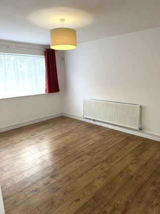 837 Brighton Road, Purley photo 2