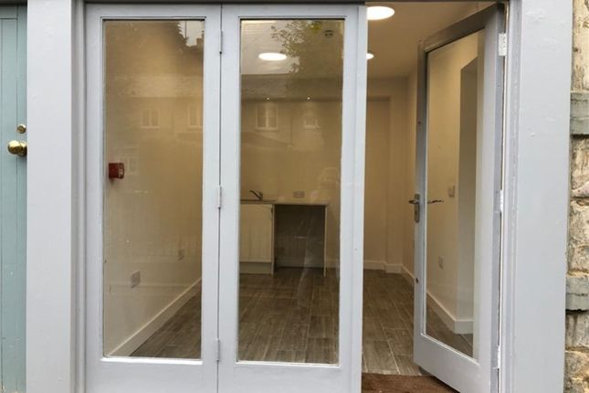 Office to let in The Waterloo, Cirencester