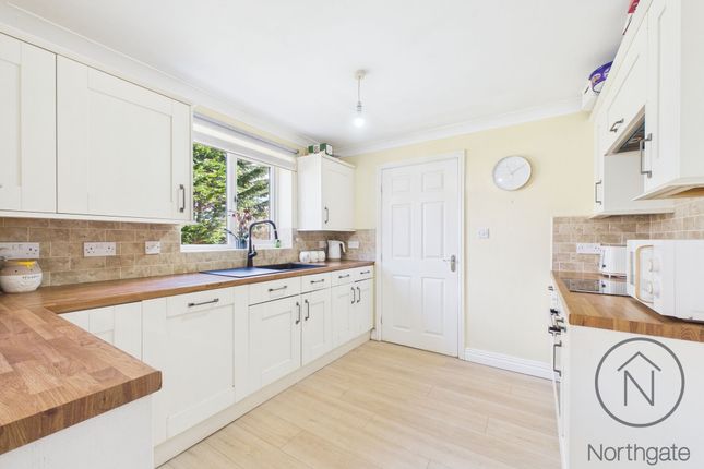 22 Patenson Court, Newton Aycliffe photo 4