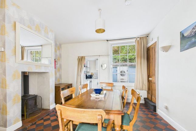 2 Devonshire Terrace Brunswood Road, Matlock photo 3
