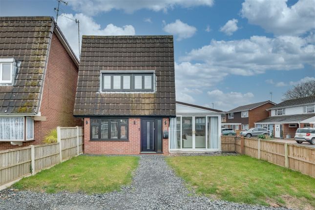 Detached house for sale in Westfield Close, Fernhill Heath, Worcester