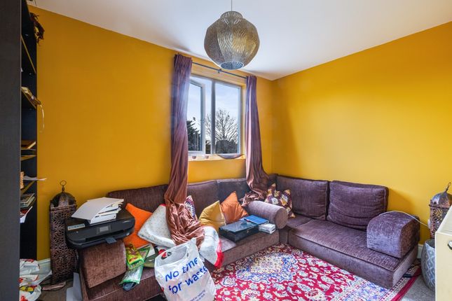 Studio for sale in Dunheved Road South, Thornton Heath