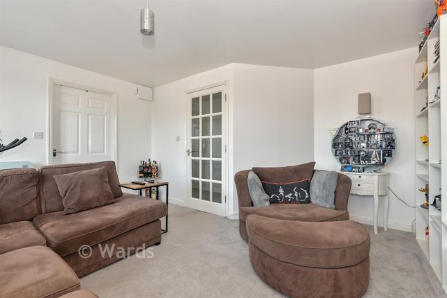 8, Riverbank Way, Ashford photo 4