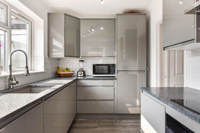 Channonden, Briar Avenue, Chichester photo 2