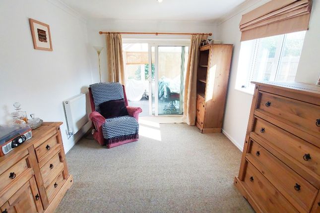 Detached house to rent in Belton Lane, Grantham