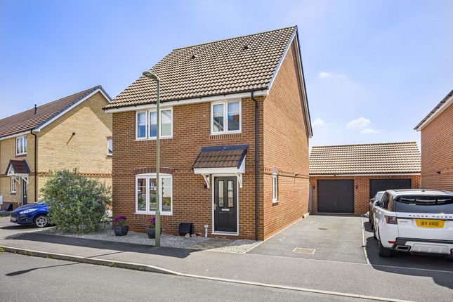 Thumbnail Detached house for sale in Reed Street, Didcot